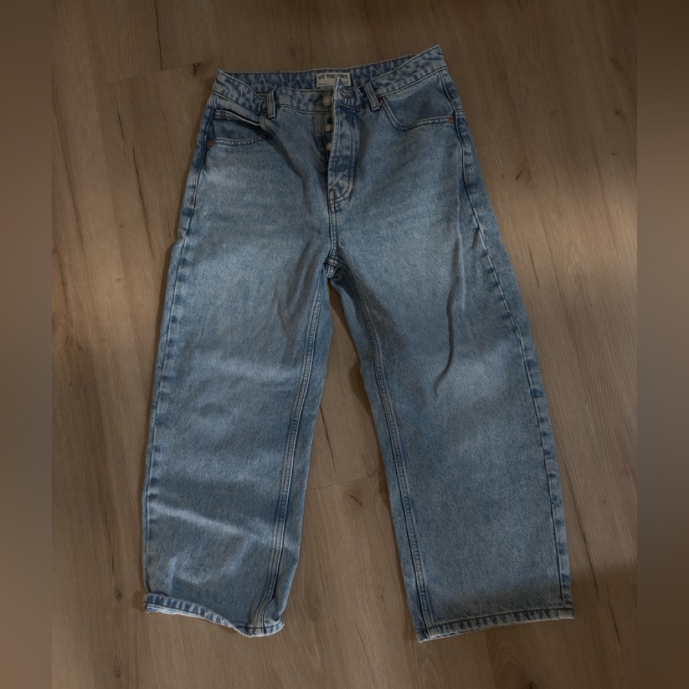 Free People Light Blue Cropped Jeans